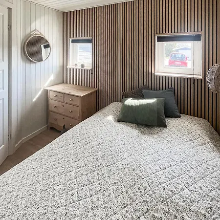 3 Bedroom Cozy In Vakantiehuis Haderslev
