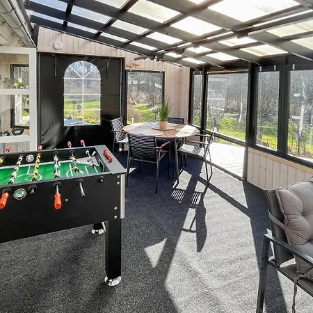 3 Bedroom Cozy In Dom wakacyjny